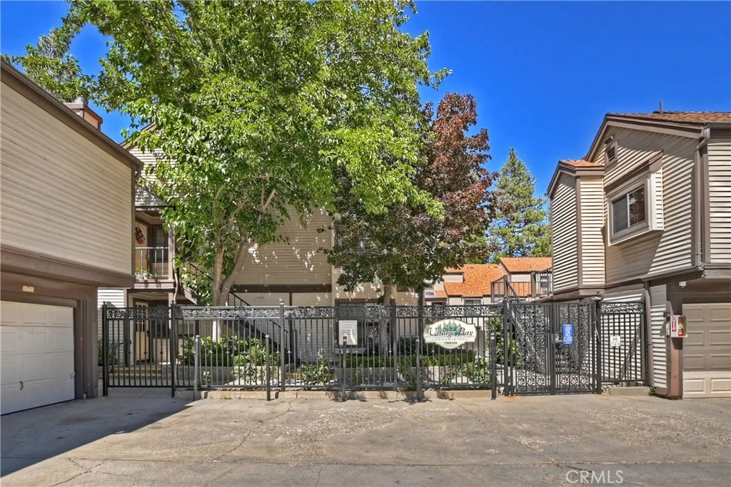 101 Village Bay 1, Lake Arrowhead, California 92352 home-pic-4