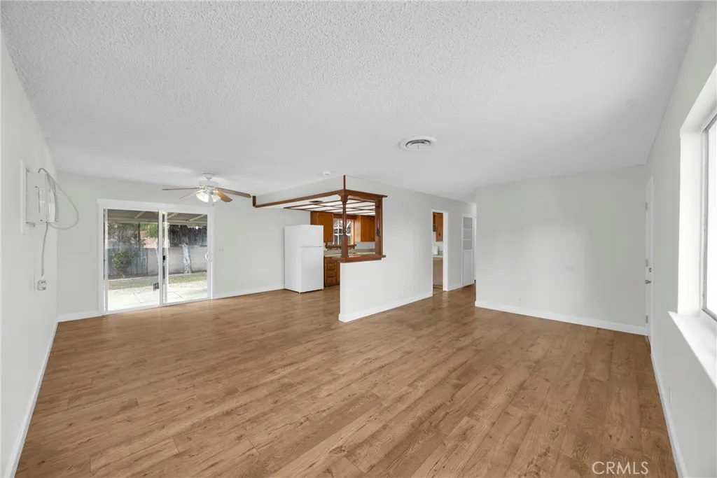 10411 Lexington St, Stanton, California 90680 home-pic-11