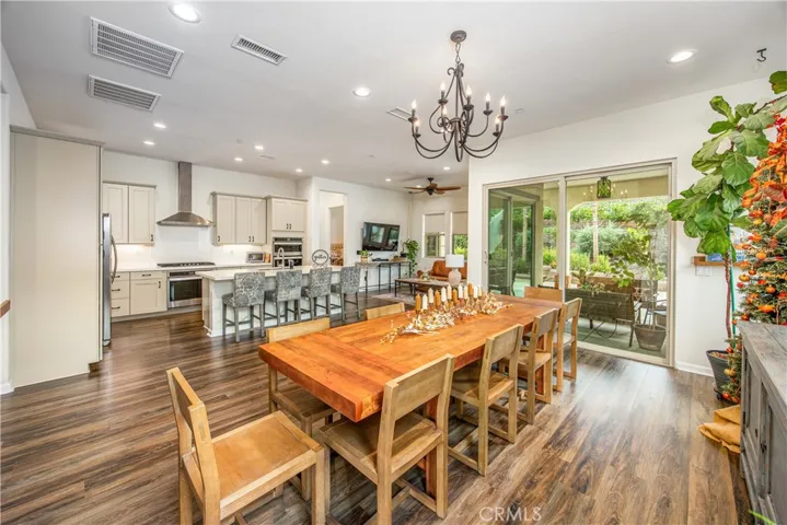 11145 Fourleaf Court, Corona, California 92883