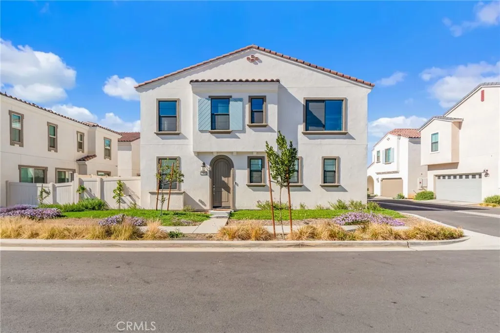 13430 Limestone Drive, Yucaipa, California 92399 home-pic-0