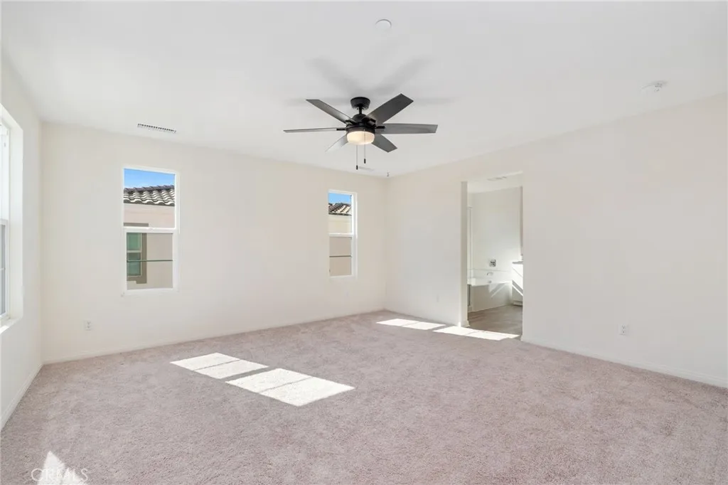 13430 Limestone Drive, Yucaipa, California 92399 home-pic-17