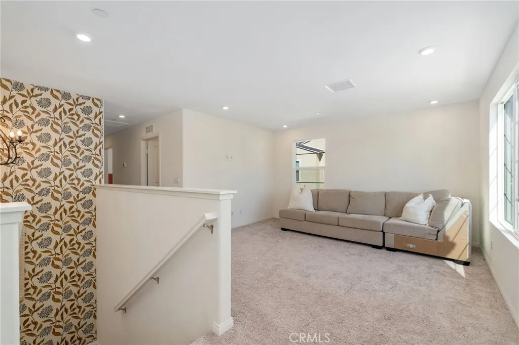 13430 Limestone Drive, Yucaipa, California 92399 home-pic-14