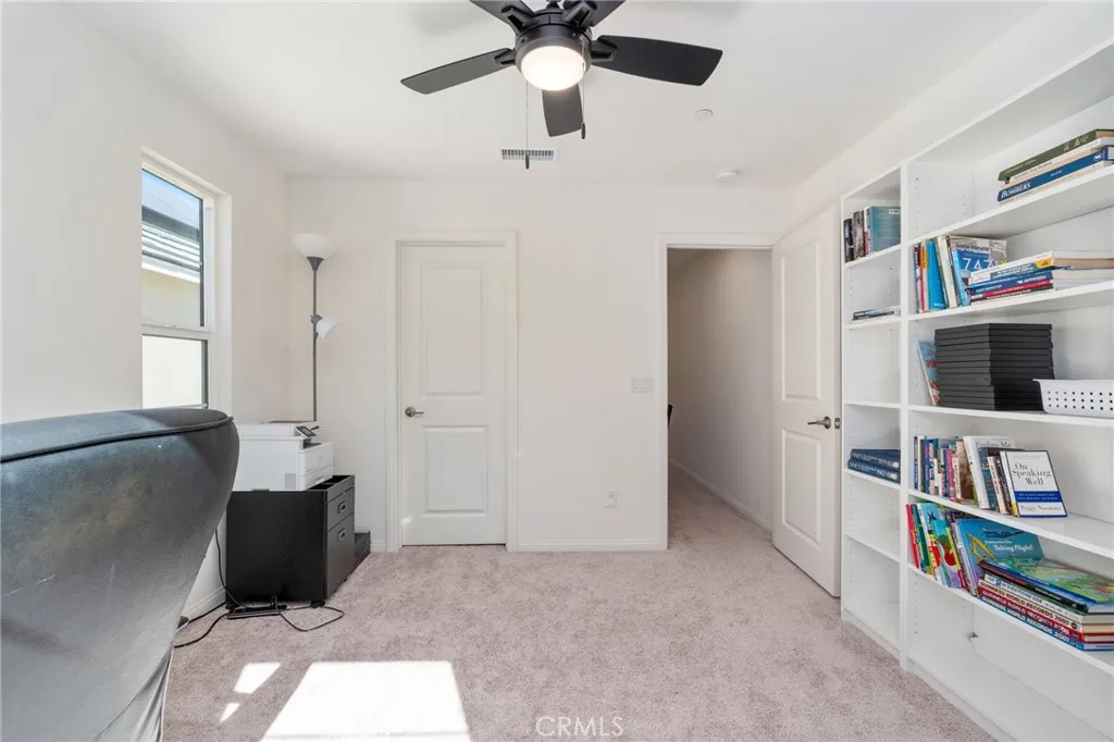 13430 Limestone Drive, Yucaipa, California 92399 home-pic-28