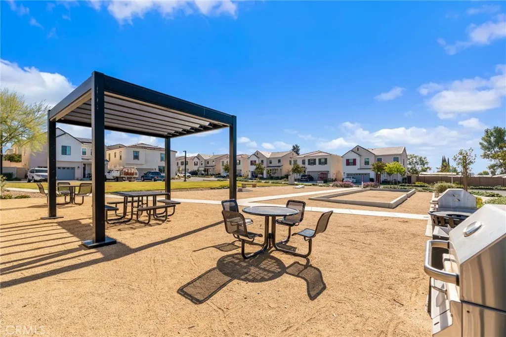 13430 Limestone Drive, Yucaipa, California 92399 home-pic-29