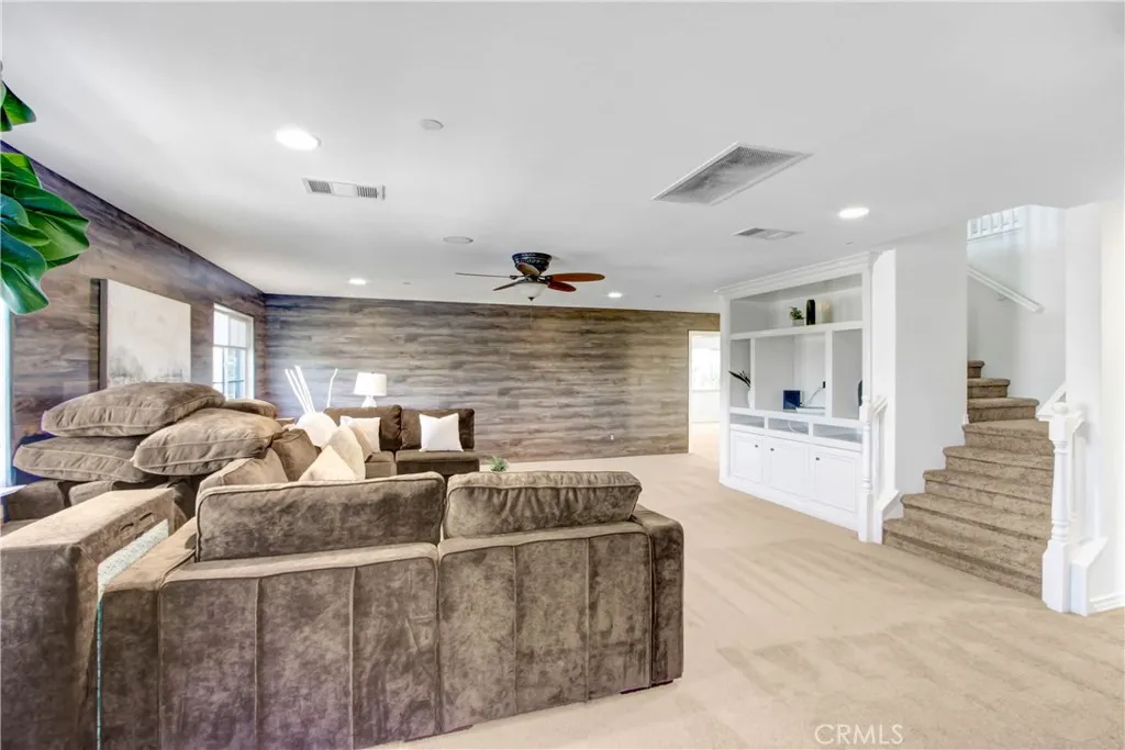 15562 Sicily Lane, Fontana, California 92336 home-pic-23