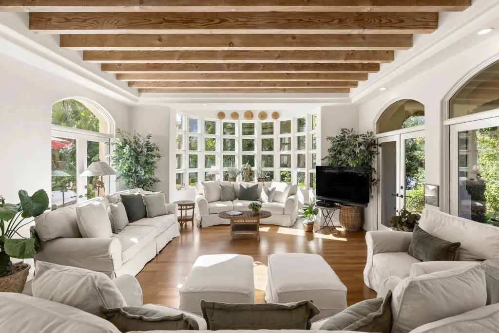 17177 Calle Serena, Rancho Santa Fe, California 92067 home-pic-3