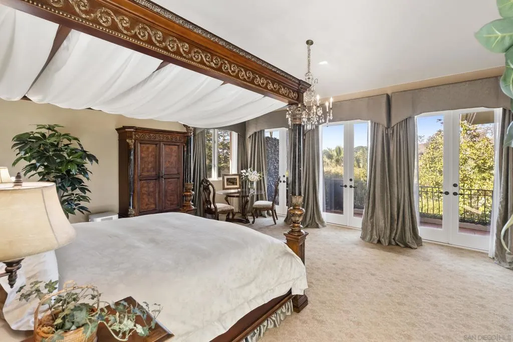 17177 Calle Serena, Rancho Santa Fe, California 92067 home-pic-12