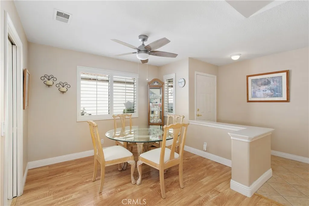 40083 Corte Lorca, Murrieta, California 92562 home-pic-10