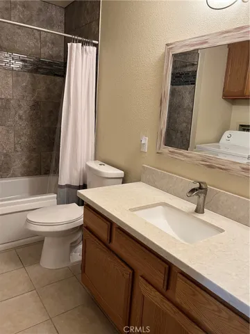 11675 Maple St, Apple Valley, California 92308