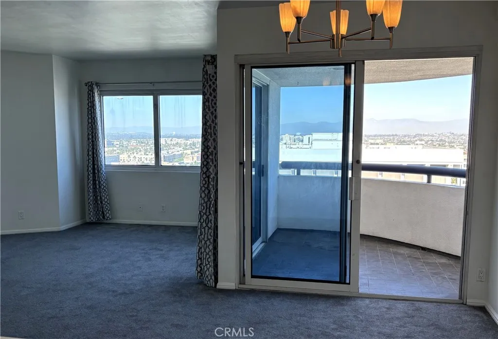 525 E Seaside Way 1801, Long Beach, California 90802 home-pic-11