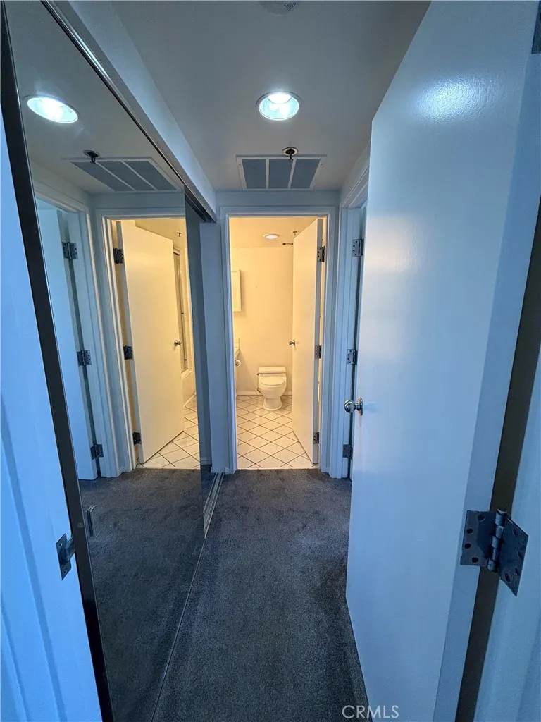 525 E Seaside Way 1801, Long Beach, California 90802 home-pic-28