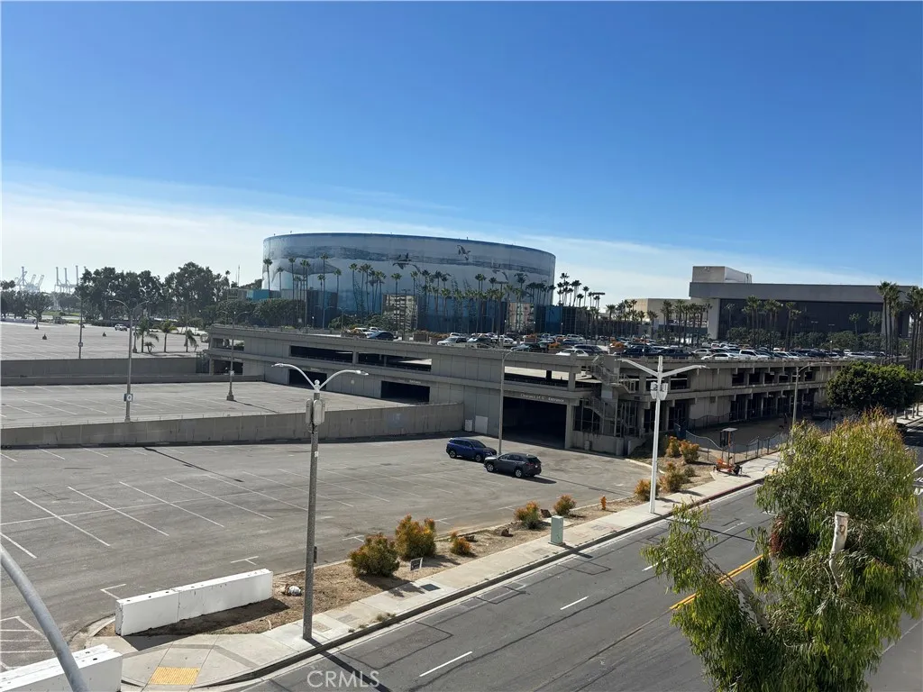 525 E Seaside Way 1801, Long Beach, California 90802 home-pic-54