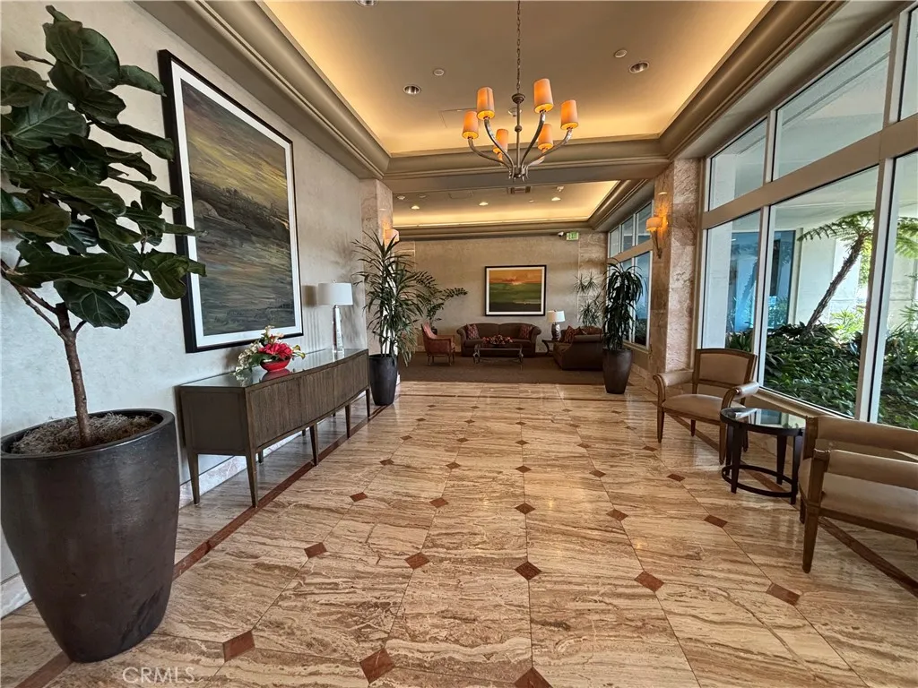 525 E Seaside Way 1801, Long Beach, California 90802 home-pic-44