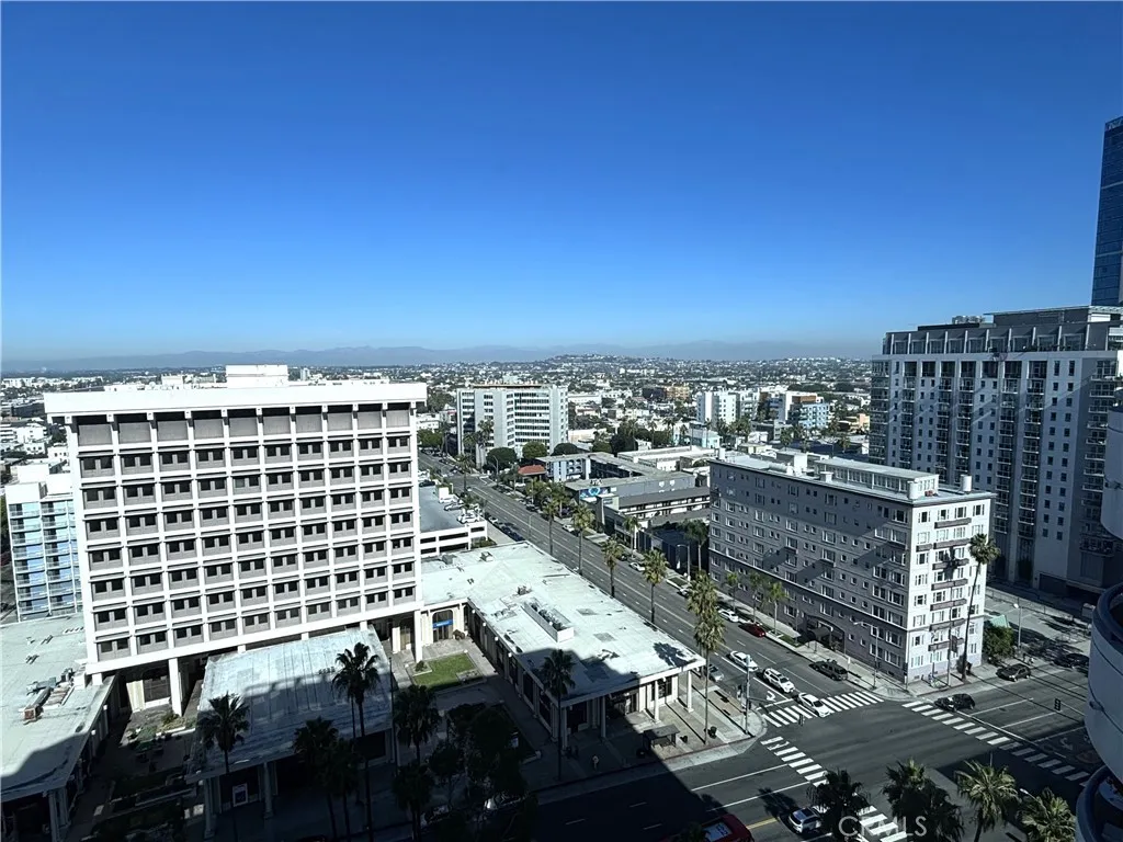 525 E Seaside Way 1801, Long Beach, California 90802 home-pic-16