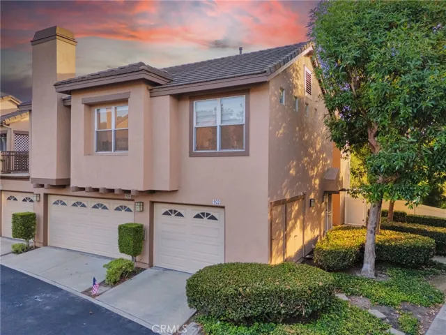 922 S Country Glen Way, Anaheim Hills, California 92808