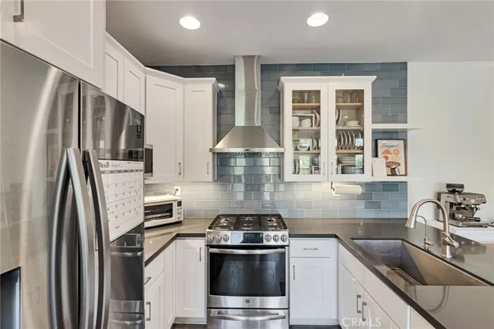 922 S Country Glen Way, Anaheim Hills, California 92808