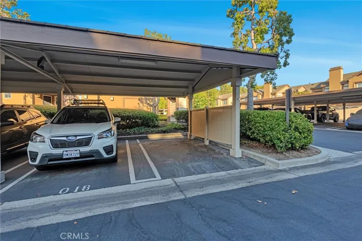 922 S Country Glen Way, Anaheim Hills, California 92808