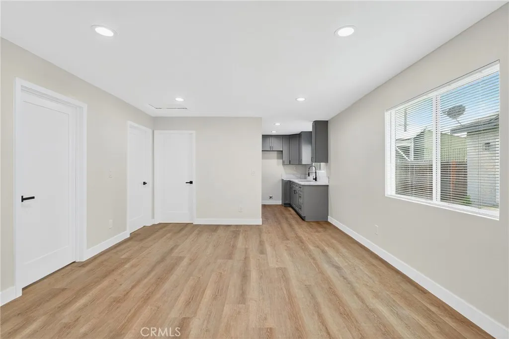 3826 3828 La Salle, Los Angeles, California 90062 home-pic-18