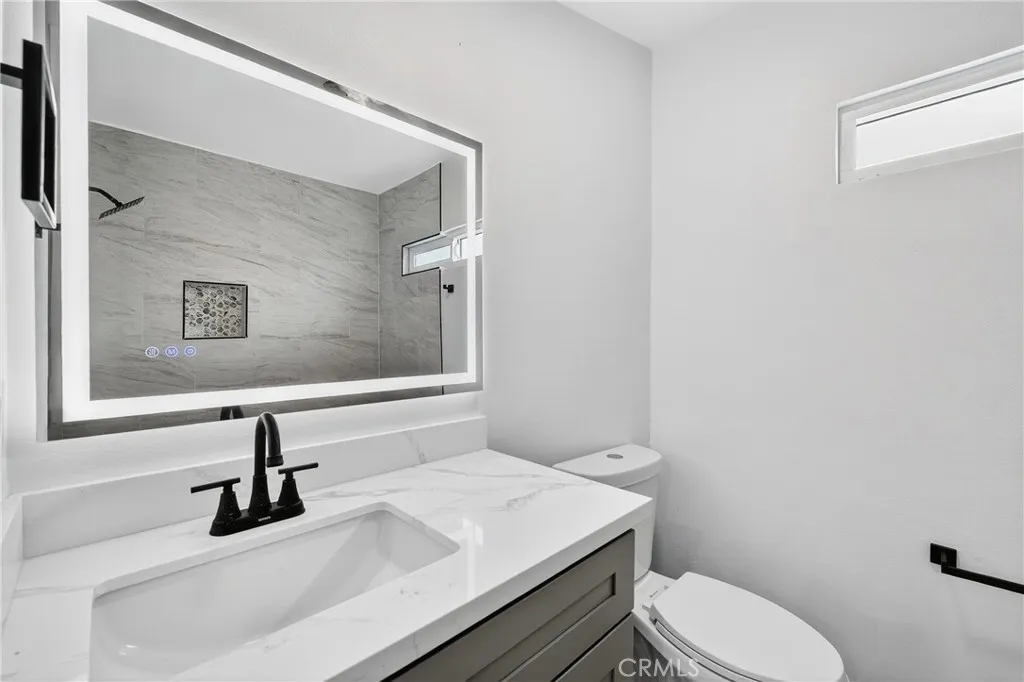 3826 3828 La Salle, Los Angeles, California 90062 home-pic-7