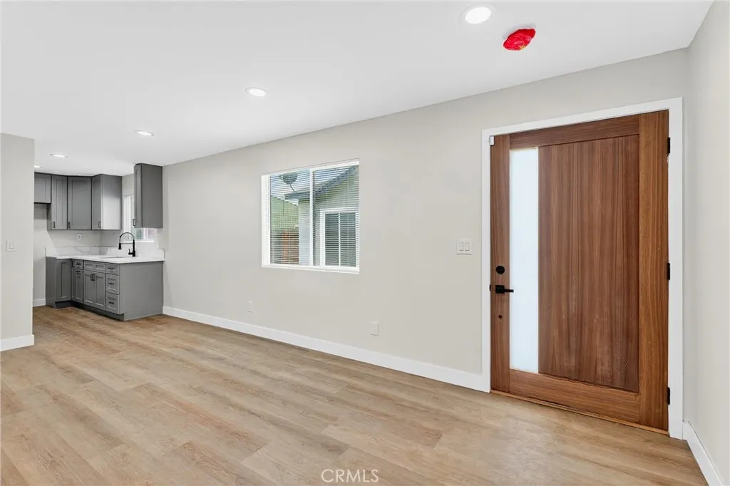 3826 3828 La Salle, Los Angeles, California 90062 home-pic-17