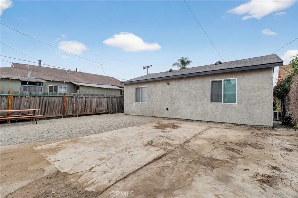 3826 3828 La Salle, Los Angeles, California 90062 home-pic-24