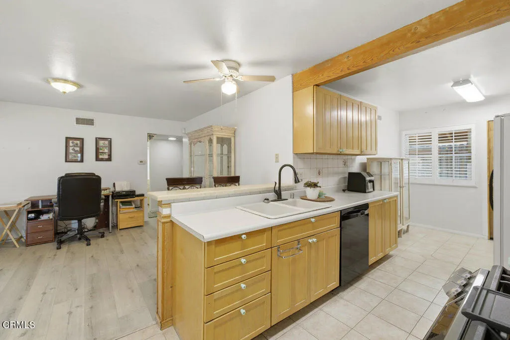 2261 Derby Street, Camarillo, California 93010 home-pic-9