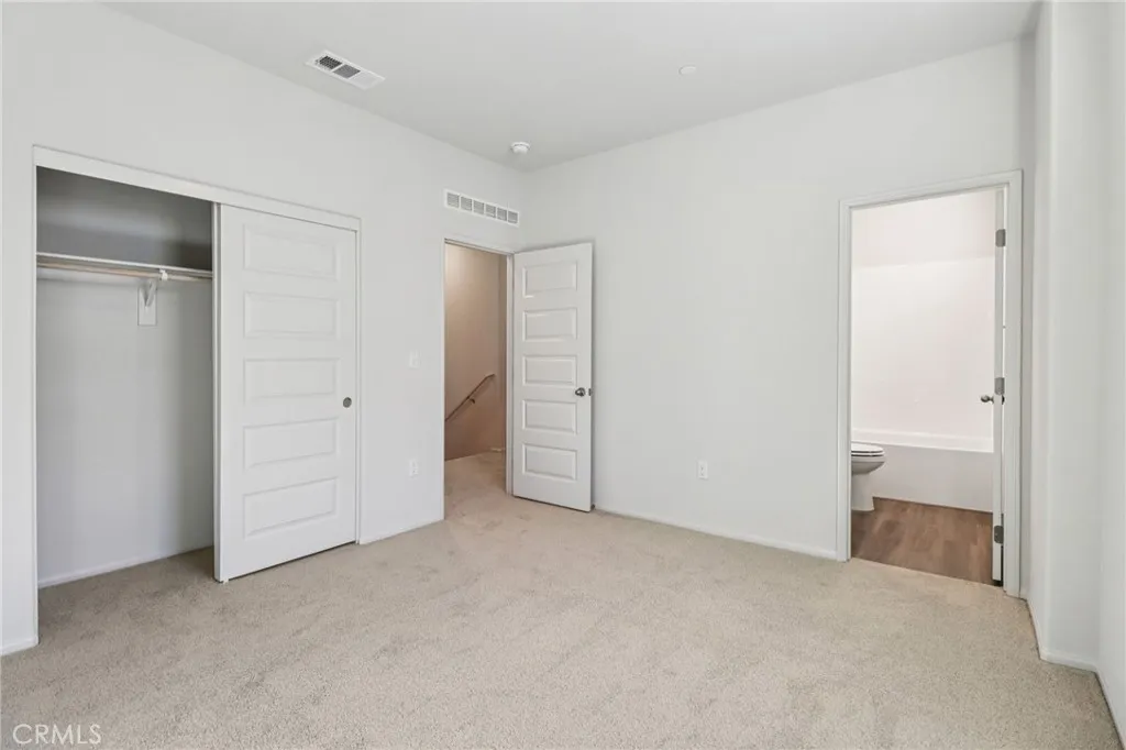 1804 Saltbush Drive, San Marcos, California 92069 home-pic-14