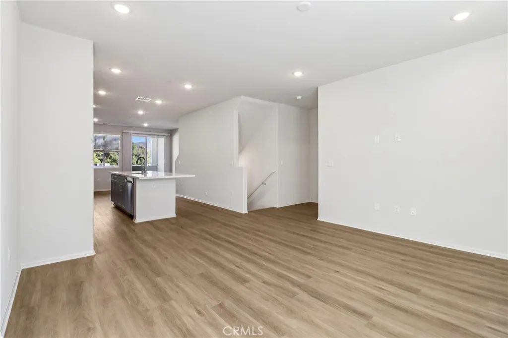 1804 Saltbush Drive, San Marcos, California 92069 home-pic-4