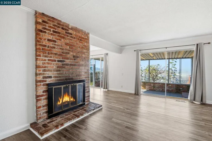 931 N Camino Alto Drive, Vallejo, California 94589