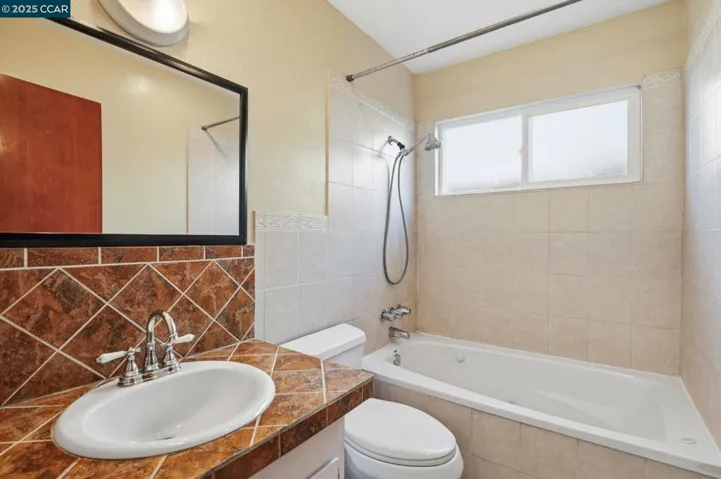 931 N Camino Alto Drive, Vallejo, California 94589