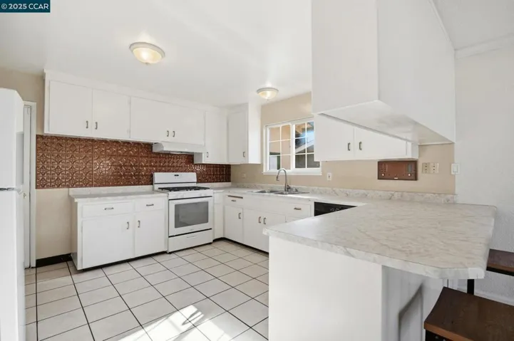 931 N Camino Alto Drive, Vallejo, California 94589