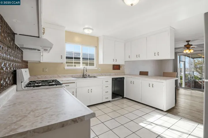 931 N Camino Alto Drive, Vallejo, California 94589