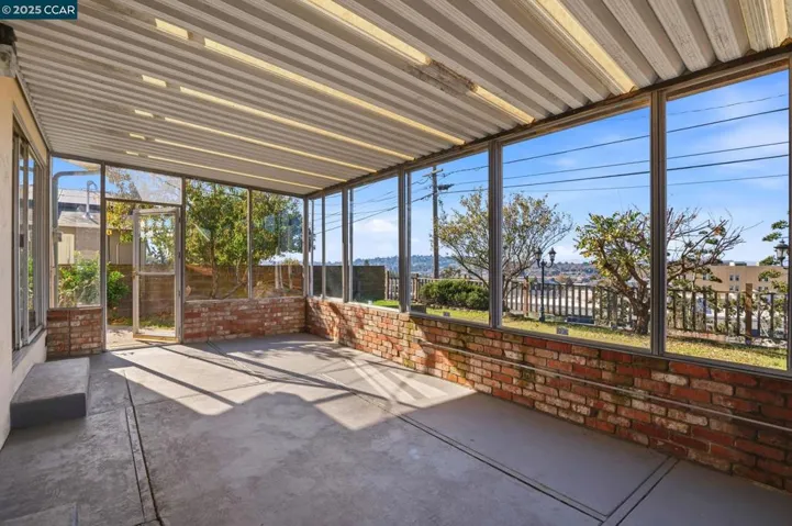 931 N Camino Alto Drive, Vallejo, California 94589