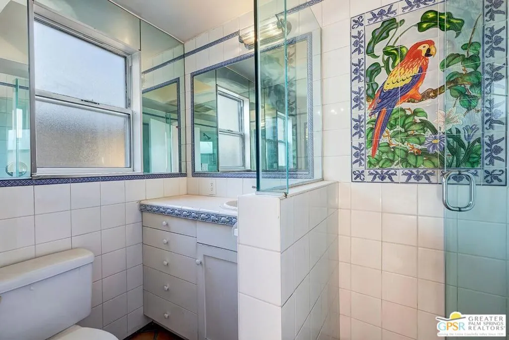 404 E Randolph Street, Glendale, California 91207 home-pic-53