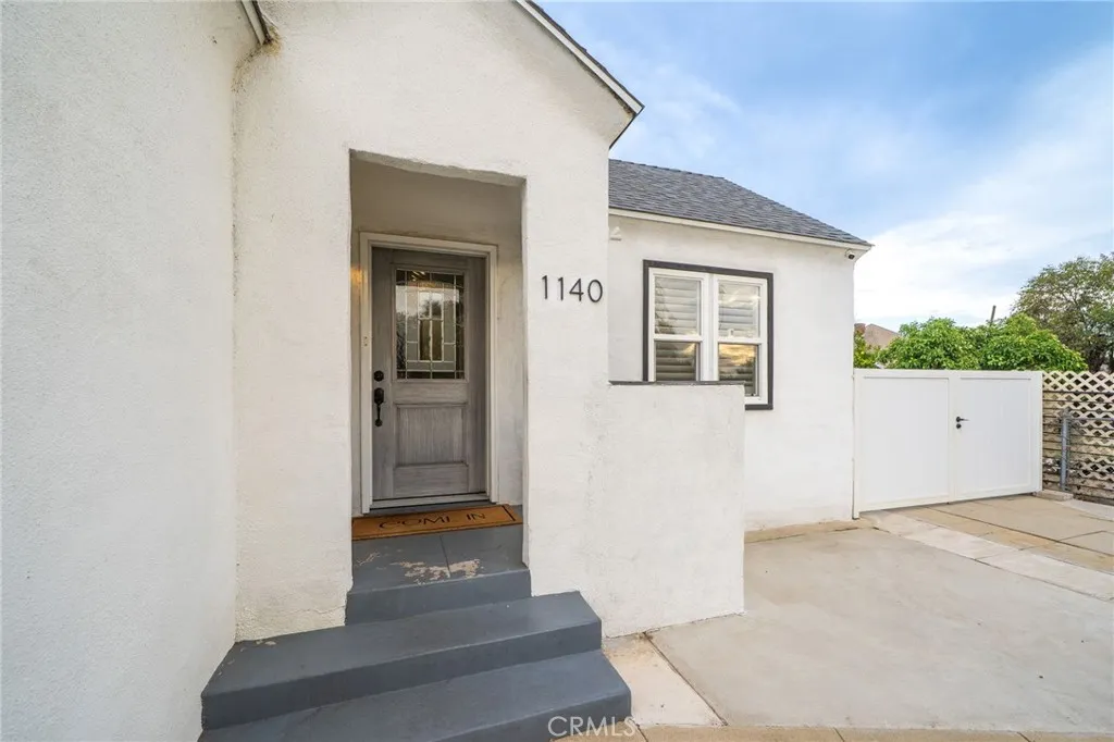 1140 N Towne Avenue, Pomona, California 91767 home-pic-4