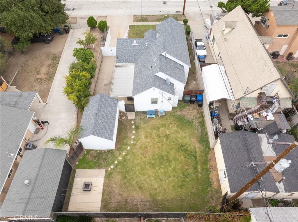 1140 N Towne Avenue, Pomona, California 91767 home-pic-32