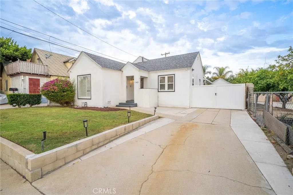 1140 N Towne Avenue, Pomona, California 91767 home-pic-2