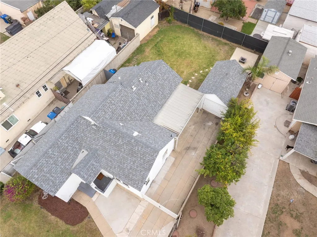 1140 N Towne Avenue, Pomona, California 91767 home-pic-31