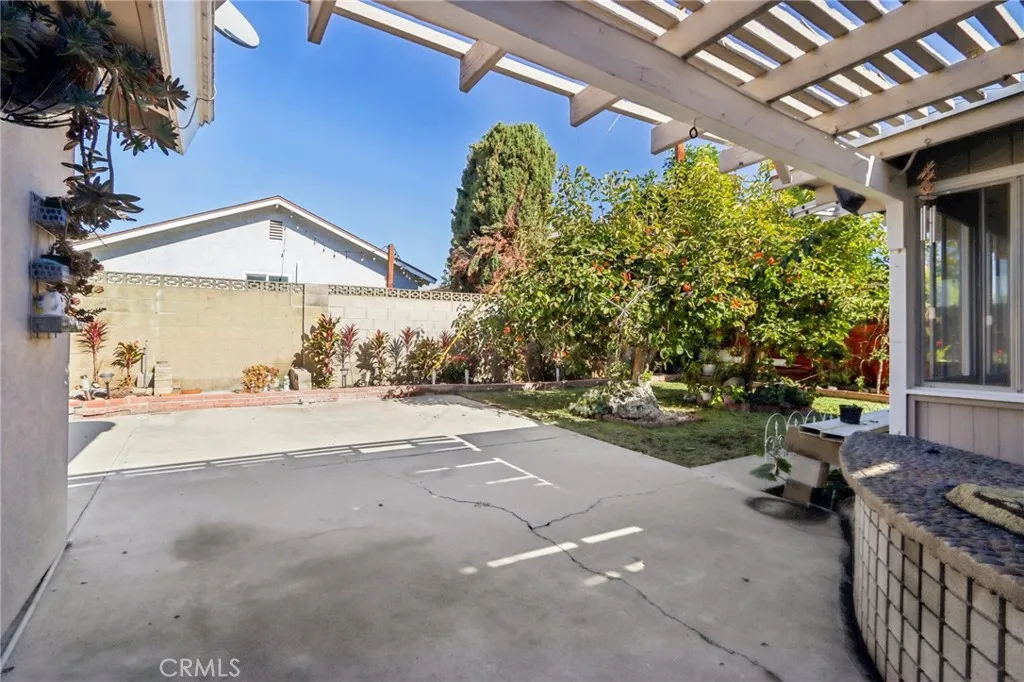 1370 Lakeview, La Habra, California 90631 home-pic-11