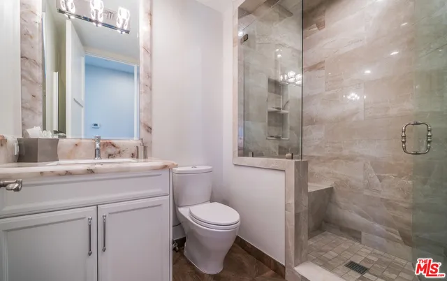 810 S Catalina Avenue B, Redondo Beach, California 90277