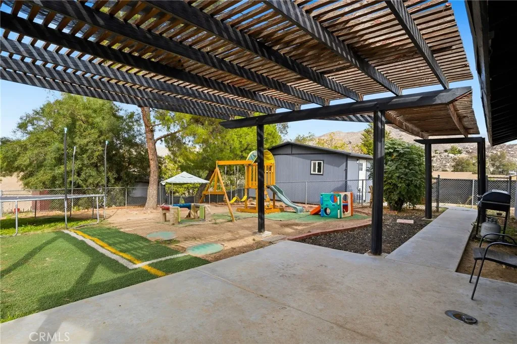 30166 San Jacinto, Hemet, California 92543 home-pic-8