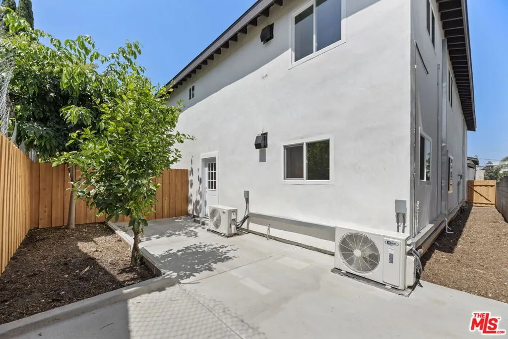 1454 Ricardo Street, Los Angeles, California 90033 home-pic-24