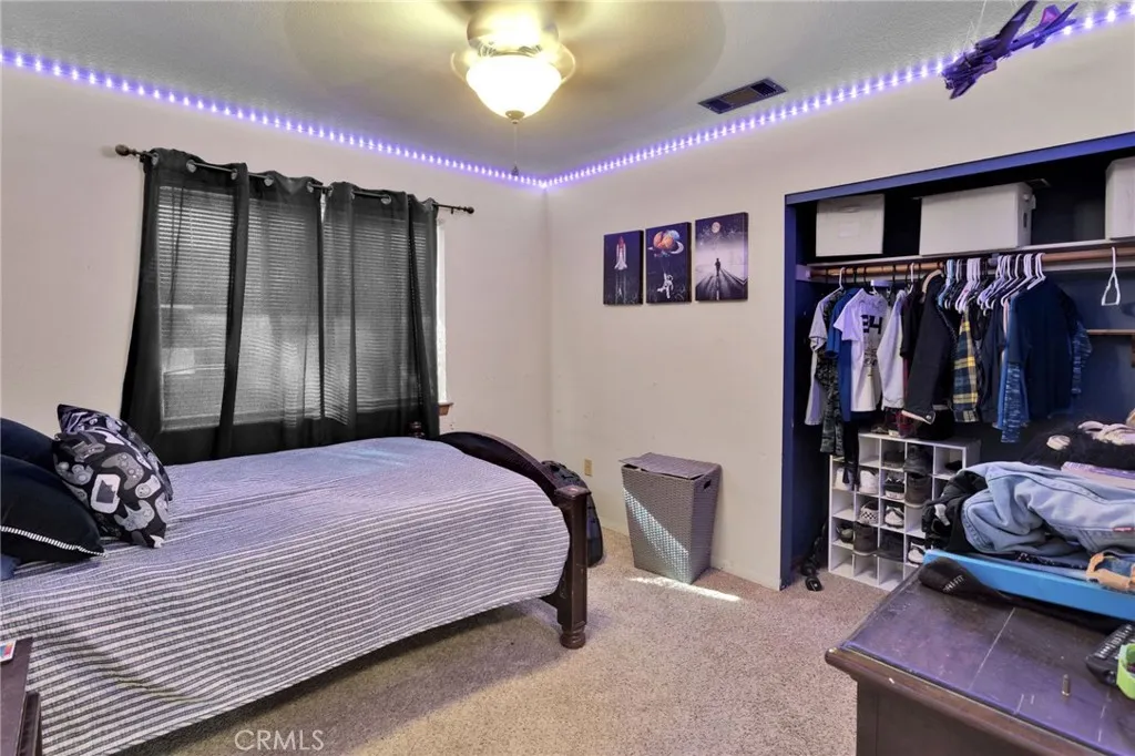 10834 Mono, Victorville, California 92392 home-pic-15