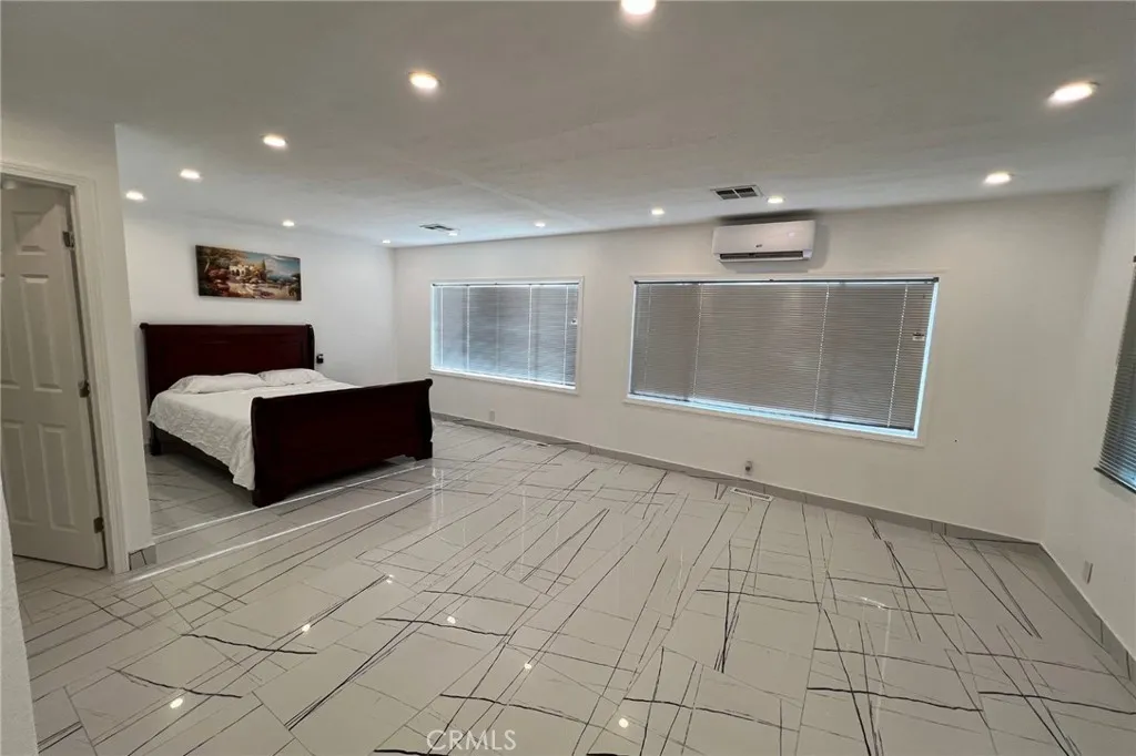 33761 Leon Rd, Winchester, California 92596 home-pic-16