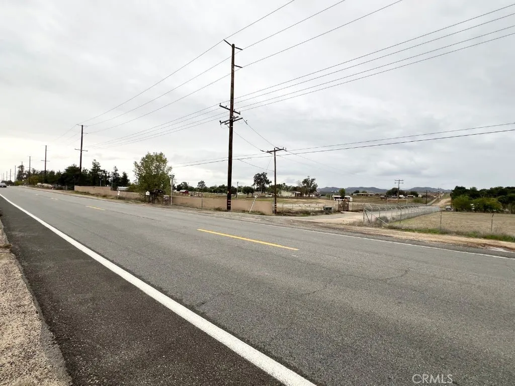 33761 Leon Rd, Winchester, California 92596 home-pic-46