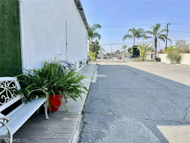 outside dining area looking towards entrance to property
