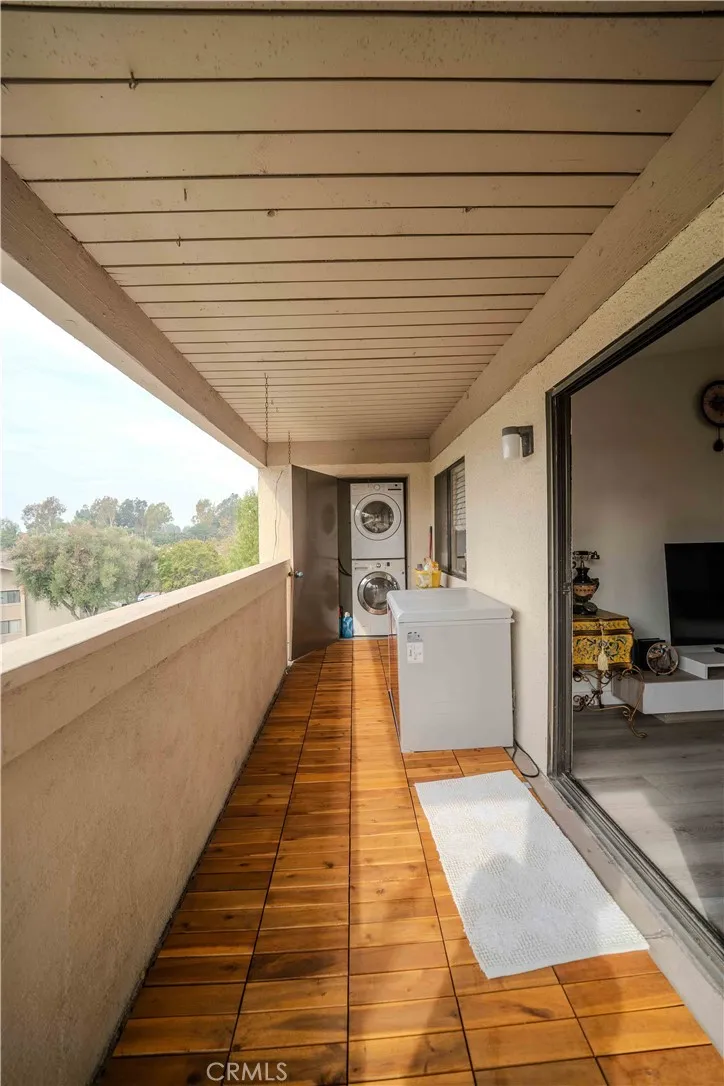 13526 La Jolla, La Mirada, California 90638 home-pic-23