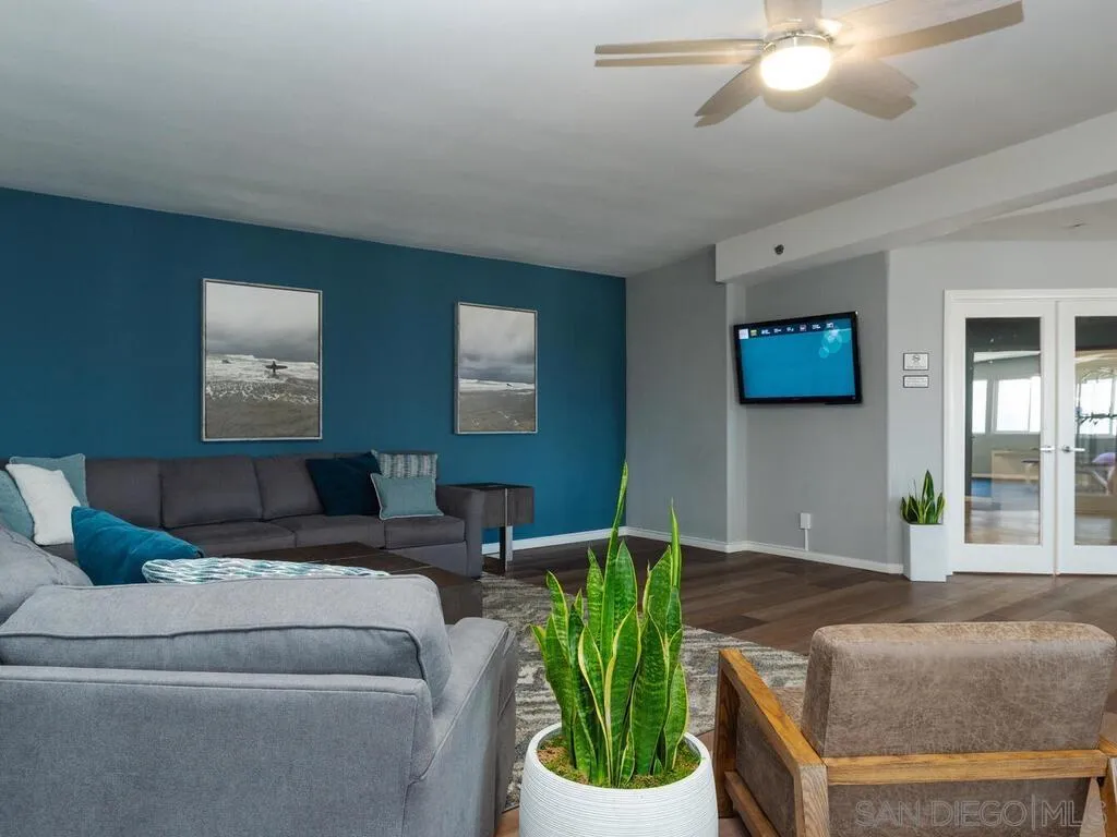 1021 Scott St 235, San Diego, California 92106 home-pic-25