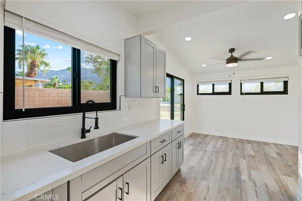 717 W Gateway, Palm Springs, California 92262 home-pic-33
