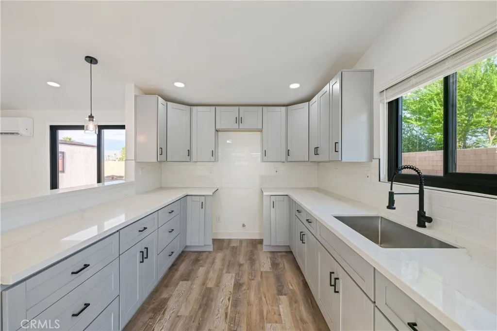 717 W Gateway, Palm Springs, California 92262 home-pic-5